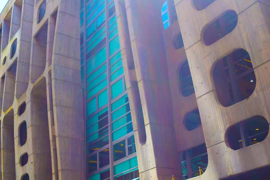 From Colonialism to Eclecticism, Buenos Aires arquitectonica - Starting at Plaza de Mayo, where the city’s power sits