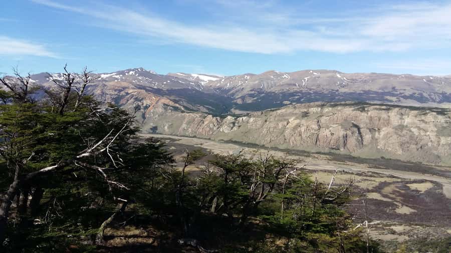From El Calafate: Full-Day Tour to El Chaltén - Mirador de los Cóndores: Short Hike, Big Valley Views