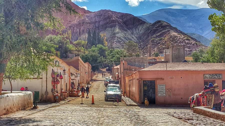 From Jujuy: Salinas Grandes, Purmamarca & Los Colorados Hike - Los Colorados trail after lunch: desert colors and mountain walls