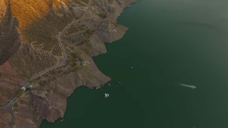 From Mendoza: Atuel Canyon Day Trip - San Rafael with a guided lens, not just a driving stop