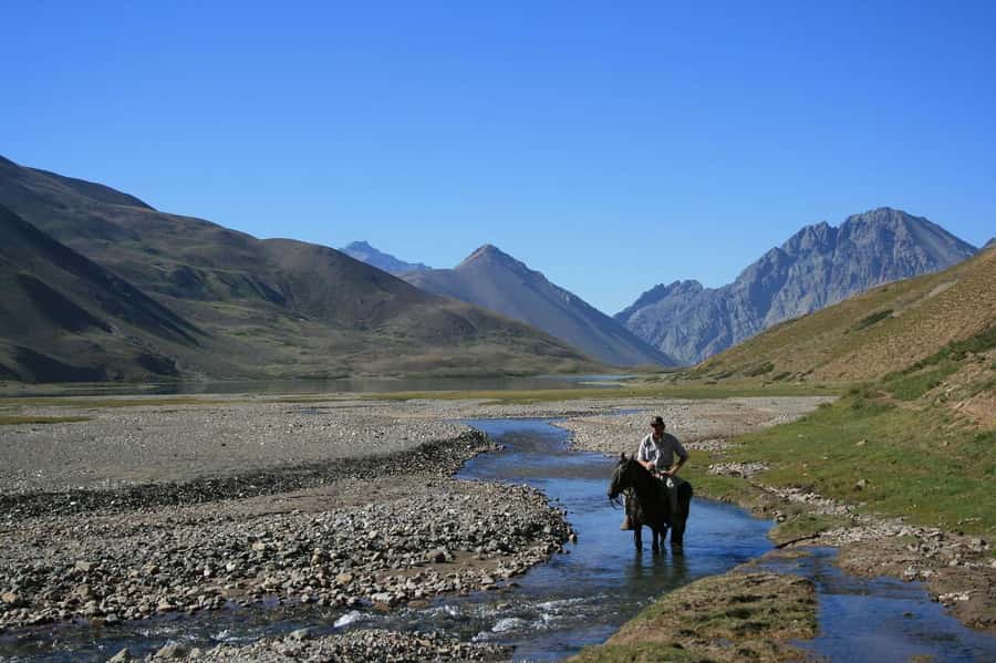 From Mendoza: Sunset Horseback Ride and Asado in the Andes - The Ride Schedule: Pickup, Ranch Time, and Golden Hour