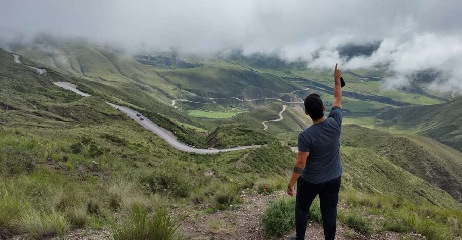 From Salta: 2-Day Guided Trip to Cafayate and Cachi - Day 2: Gorge of Escoipe, Los Laureles, and the climb of Cuesta del Obispo