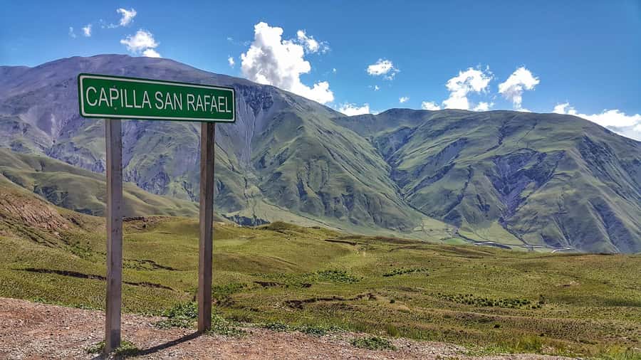 From Salta: Day Trip to Cachi and the Calchaquí Valleys - Cachi arrival: adobe houses, white colonial buildings, and mountain air