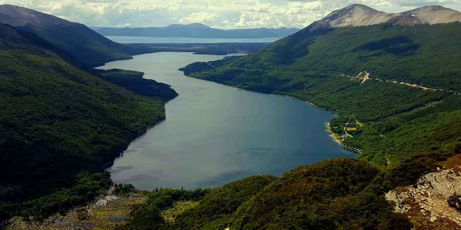 From Ushuaia: Private Fagnano Lake 4WD Tour - Turning Toward the Andes: Garibaldi Pass and Mountain Backroads