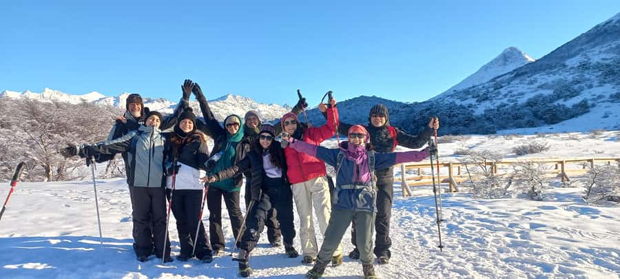 From Ushuaia: Tierra del Fuego Emerald Lagoon Trekking Tour - Reaching Laguna Esmeralda: the lunch break with a view