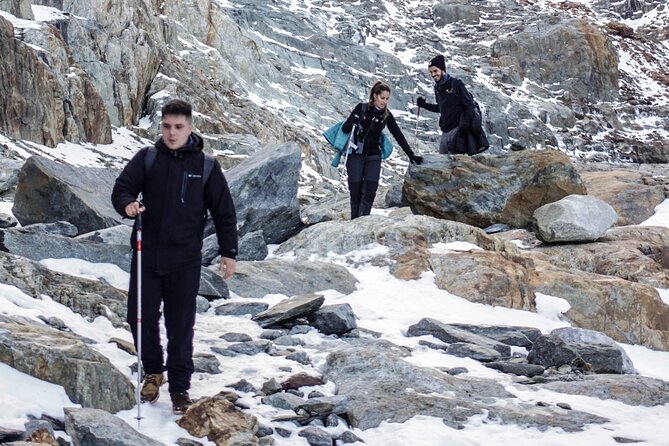 Full Day Reduced Tour to the Ojo del Albino Glacier in Argentina - What’s included, and what you need to bring