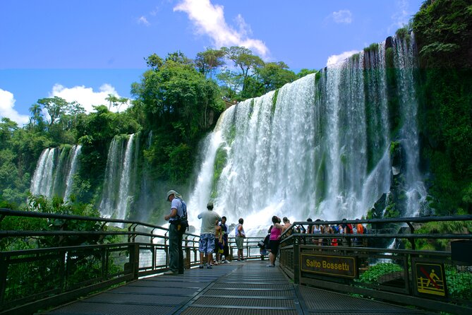 Full-Day Tour to Iguazu Falls - Entering Iguazu National Park from the Argentine side