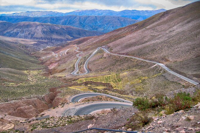 Full-Day Tour to Salinas Grandes and Purmamarca From Salta - Cuesta de Lipán at Around 4,170m: The High-Road Stretch That Shapes the Whole Day