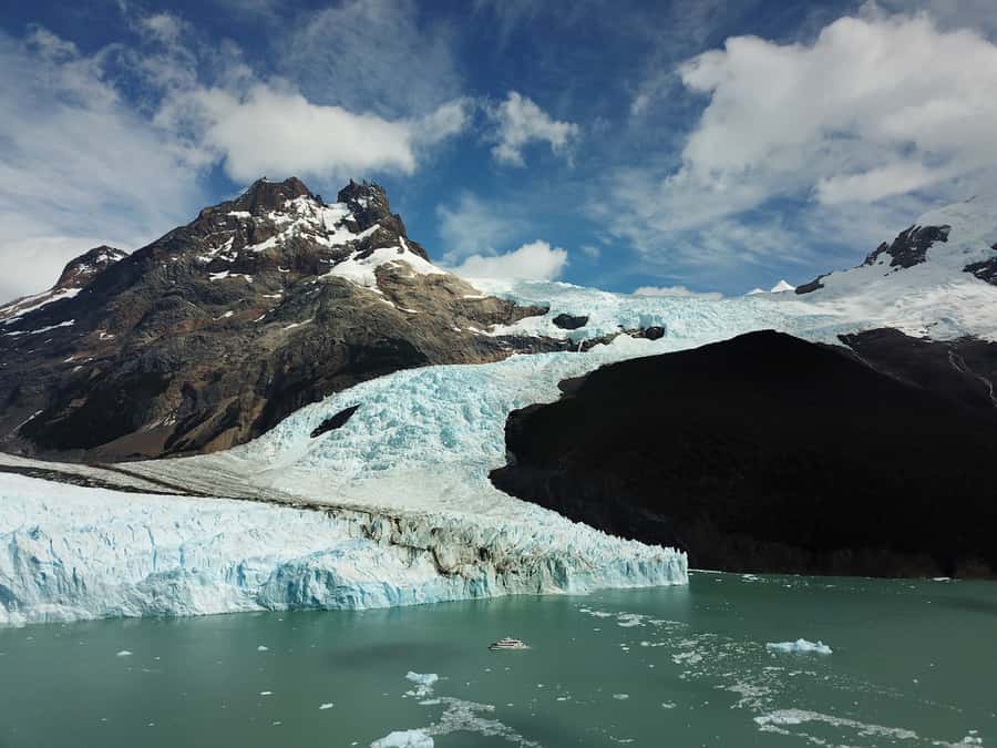 Gourmet Glacier Cruise & Footbridges of Perito Moreno - The drive to Private Port La Soledad, and why the timing helps