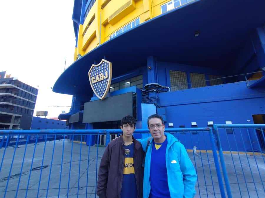 Guided tour Boca Juniors Museum & Stadium + Caminito - Starting at Brandsen 805, you enter La Boca with purpose
