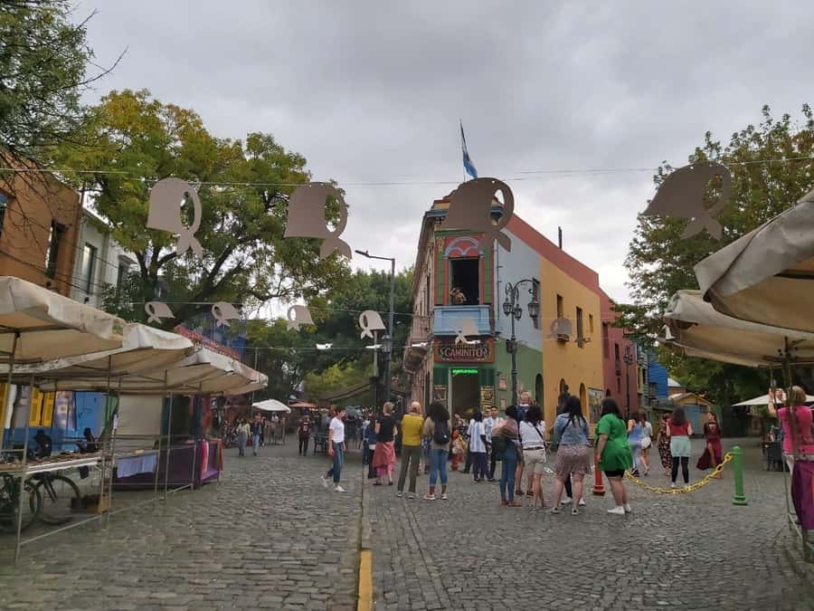Guided tour Boca Juniors Museum & Stadium + Caminito - Who should book this Boca Juniors Museum and Caminito combo
