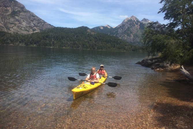 Half a day of kayaking on Lake Moreno in private service - Circuito Chico to Lake Moreno: why the drive matters