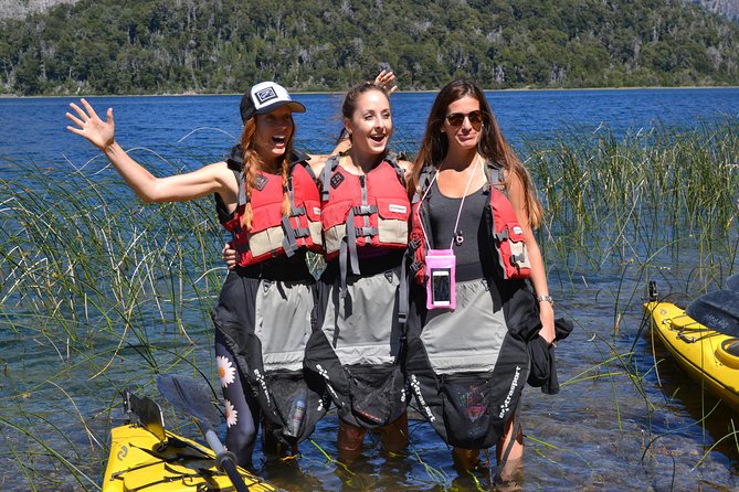 Half a day of kayaking on Lake Moreno in private service - Parque Municipal Llao Llao: your on-water break plus a land-view reset