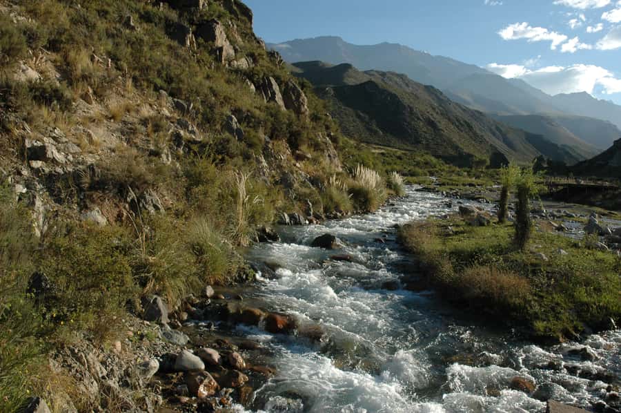 Half Day Rafting Mendoza River - Safety gear, quick rules, and what to wear (so you stay comfortable)