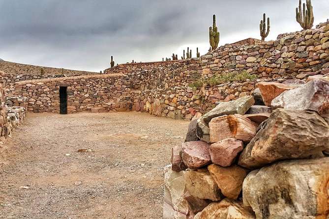 Hornocal, 14 colors mountain, trough Humahuaca´s gorge - Purmamarca village walk: what you should actually do