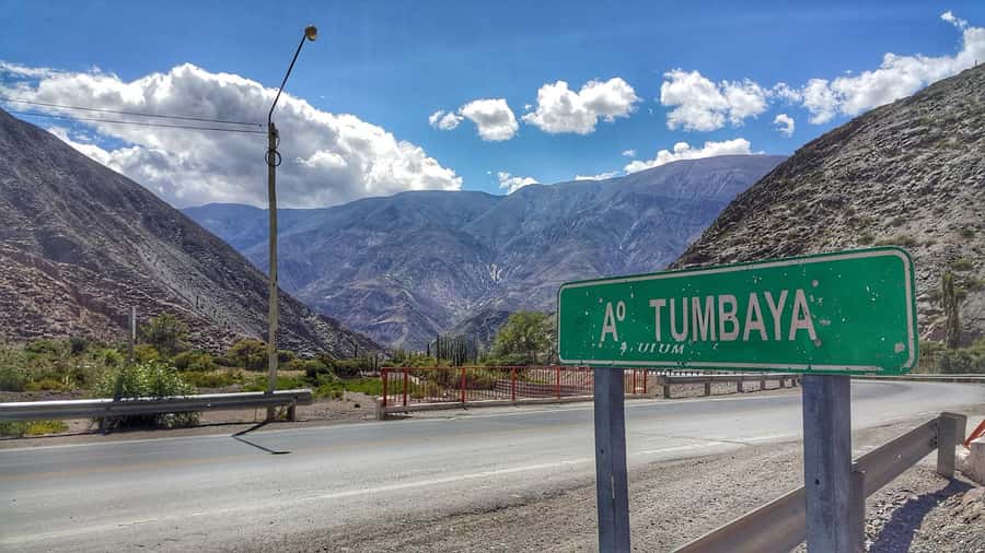 Hornocal: Tour of the 14 Colors Mountain & Humahuaca´s Gorge - Uquía’s church paintings: the stop with the story