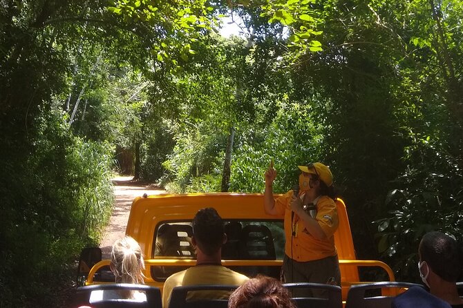 Iguazu Falls: Argentinian Side with Boat Ride, Jungle-truck and Train - Guides, Group Size, and How Crowds Get Handled