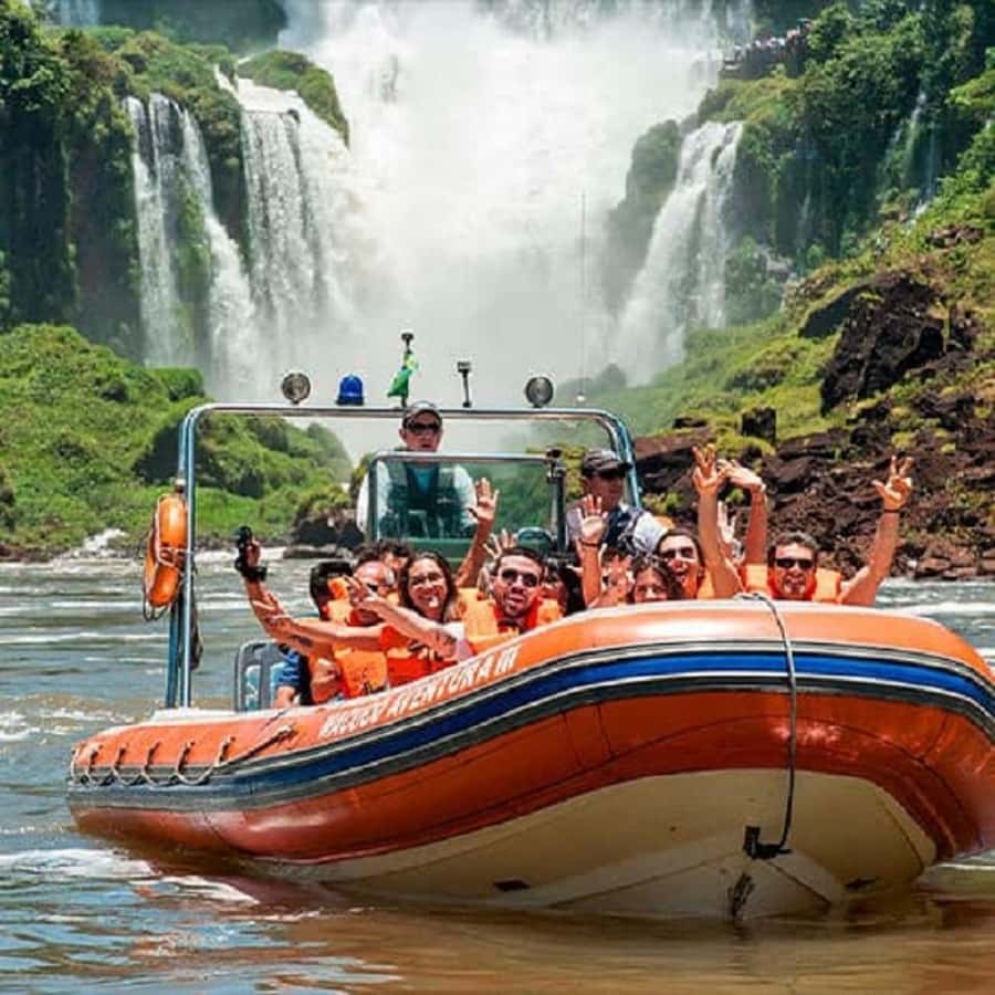 Iguazu Falls: Brazil & Argentina in One Day (Private) - Brazil side: the 1,200-meter trail and up-close waterfall views