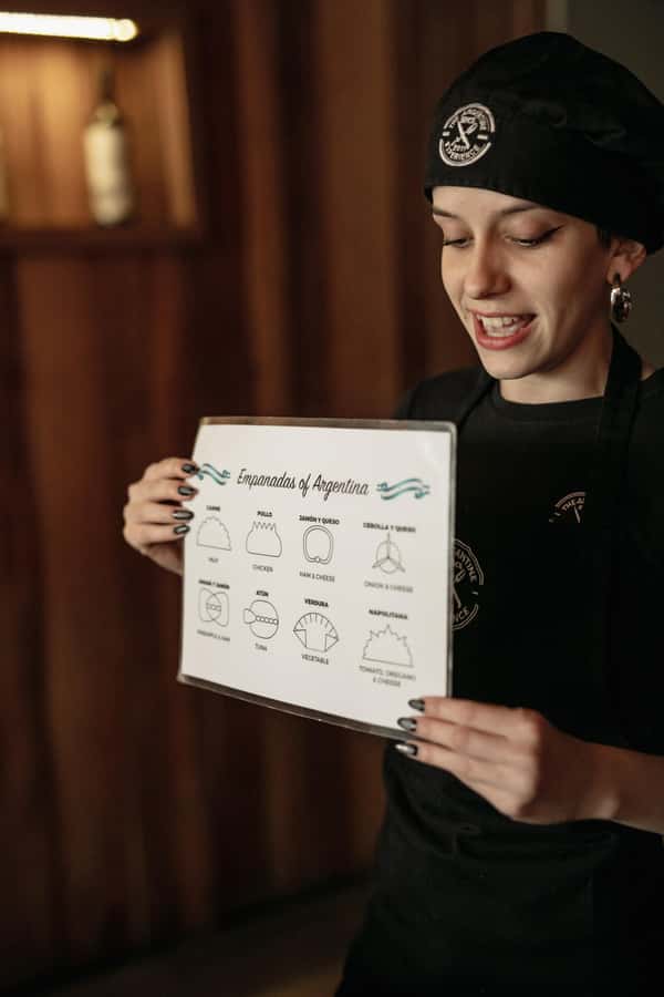 Iguazu Falls: The Argentine Experience Interactive Dinner - Finishing with mate tea making and alfajores