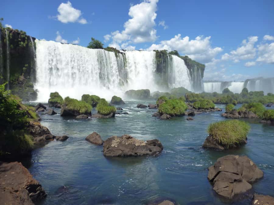 Iguazu in 2 Days: Argentina & Brazil Sides of Iguazu Falls - Price and value: what $86 includes, and what costs extra