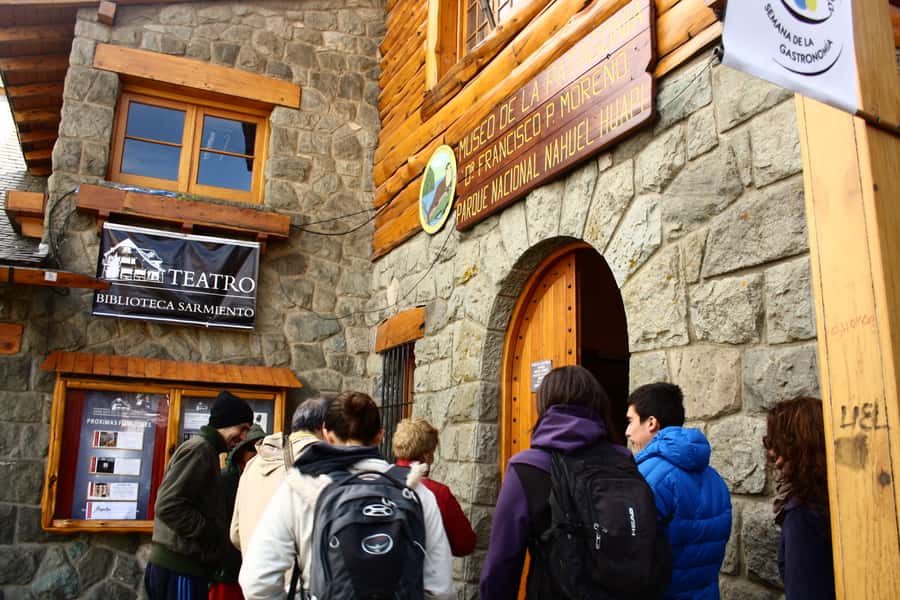 Indigenous People of Patagonia History Tour - Walking Bariloche downtown with a guide who links the dots