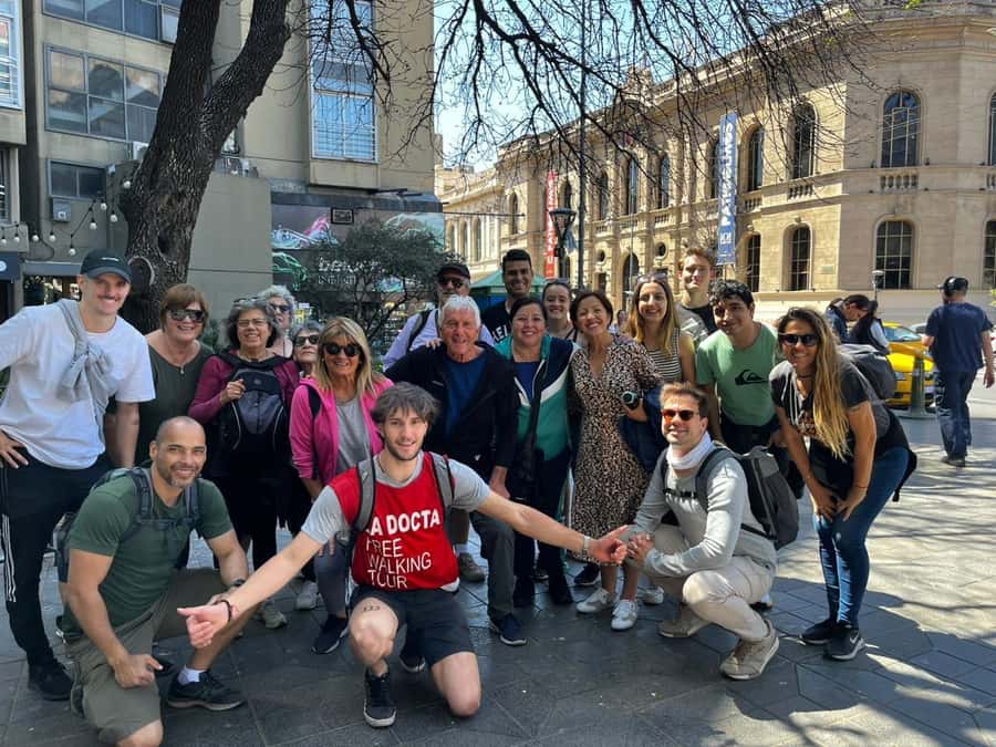 La Docta Free Walking Tour "Córdoba La Antigua". - Jesuit Crypt and the Company of Jesus Church: The Stops That Often Feel Like the Main Event