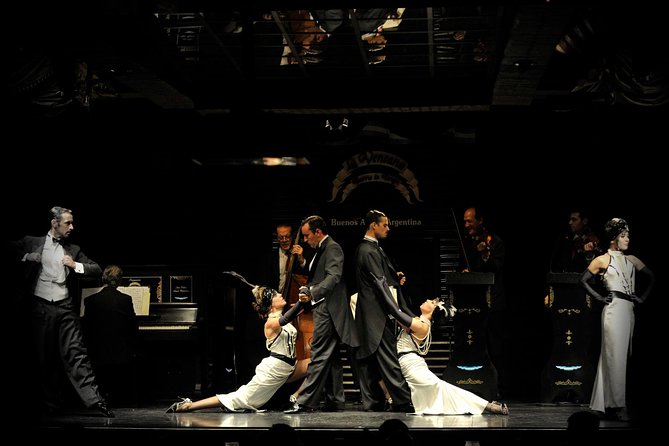 La Ventana Tango Show & Dinner with Optional Classic Bus Ride - La Ventana in San Telmo, and why this venue works for tango