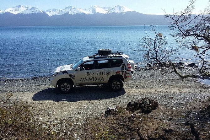Lakes off road - Paso Garibaldi: The Classic Patagonia Pass Photo Moment