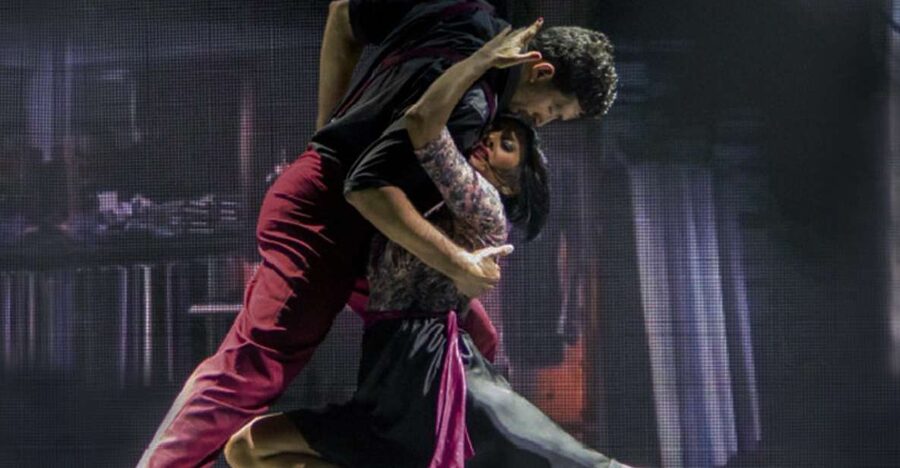Madero Tango: Executive Only Tango & Folklore Show - The show: Magia! tango and folklore, from roots to modern experiments