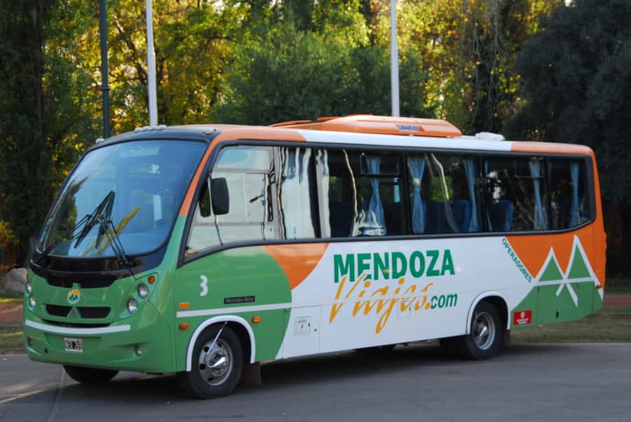 Mendoza: Half-Day Sightseeing City Tour - San Martín Park, Mendoza’s green lung and your reset button