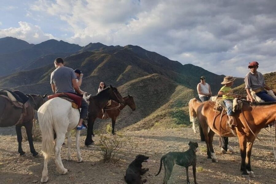 Mendoza: Sunset Horse Back Riding in the Mountains and BBQ - Who should book this, and who should think twice