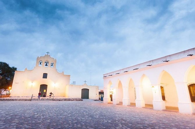 One Day Tour of Cachi and Calchaquí Valleys from Salta - The Calchaquí Valleys start early, 6:30 am and a 12-hour day