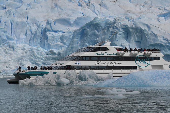 Perito Moreno boat tour from El Calafate: Glaciares Gourmet - El Calafate to Puerto Privado La Soledad: Transfers and the Park Ticket Reality