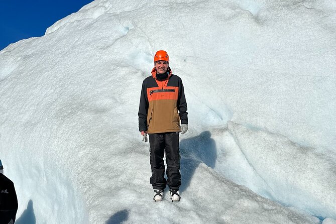 Perito Moreno Full Day Minitrekking with Transfer and Walkways - Gear and comfort: small things that make a big difference