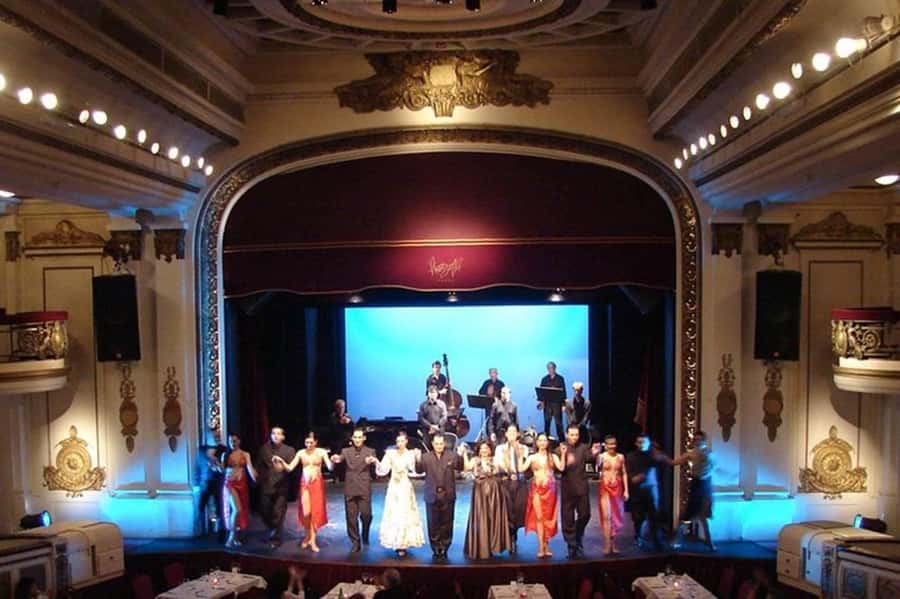 Piazzolla Tango Show in Buenos Aires (with optional dinner) - Your Night’s Timeline: From Drinks and Tango Context to Performance