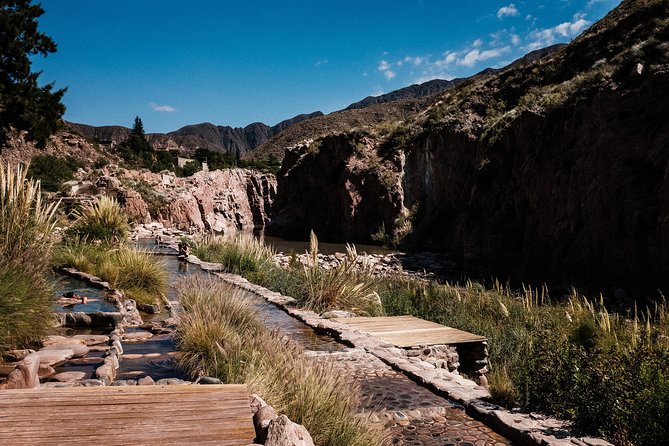 Premium Spa Day at Cacheuta Hot Springs - Entering the Thermal Pools: Your Temperature Choices