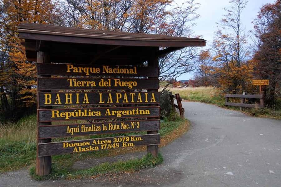 Private Experience "Tierra del Fuego" National Park - Getting there from Ushuaia: pickups, timing, and what the 8:15 start means