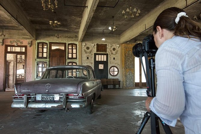 Private Photography Tour in Buenos Aires - End-of-Tour Photo Review and the Optional Editing Boost