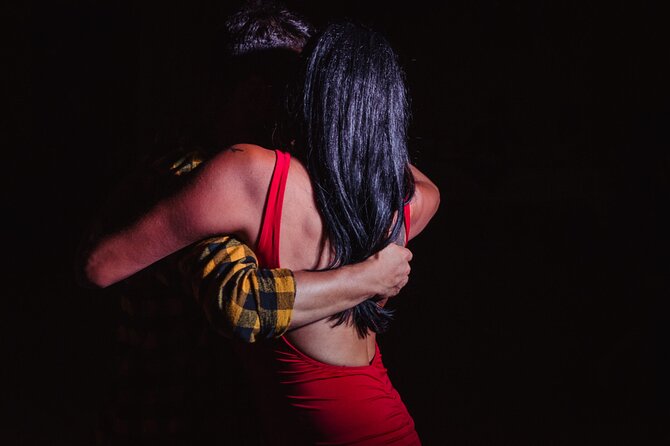 Private Underground Tango Immersion - Key things you’ll notice right away