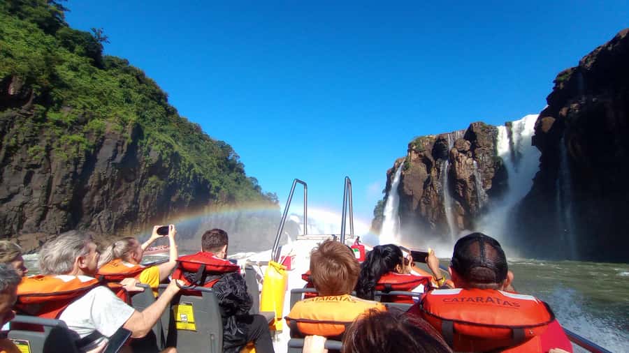 Puerto Iguazu: Argentine Falls & Great Adventure Boat - Catwalks plus the ecological train: the smooth way to see more