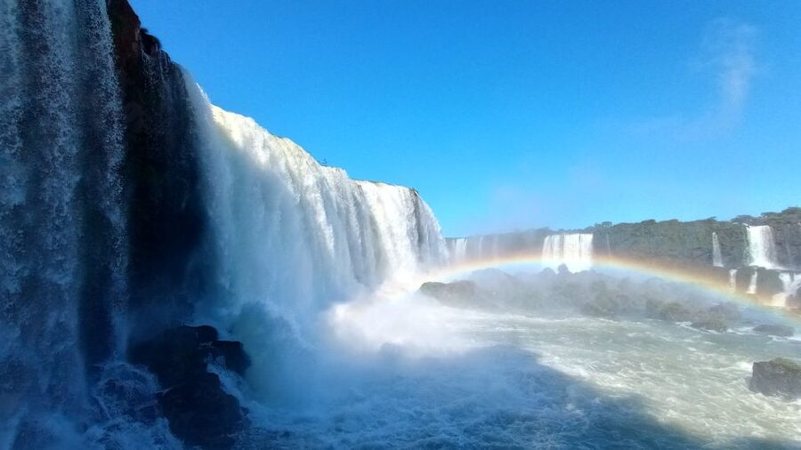 Puerto Iguazú: Brazilian Falls Half-Day Panoramic Tour - Floriano Falls walkway and the roar of Devil’s Throat Canyon