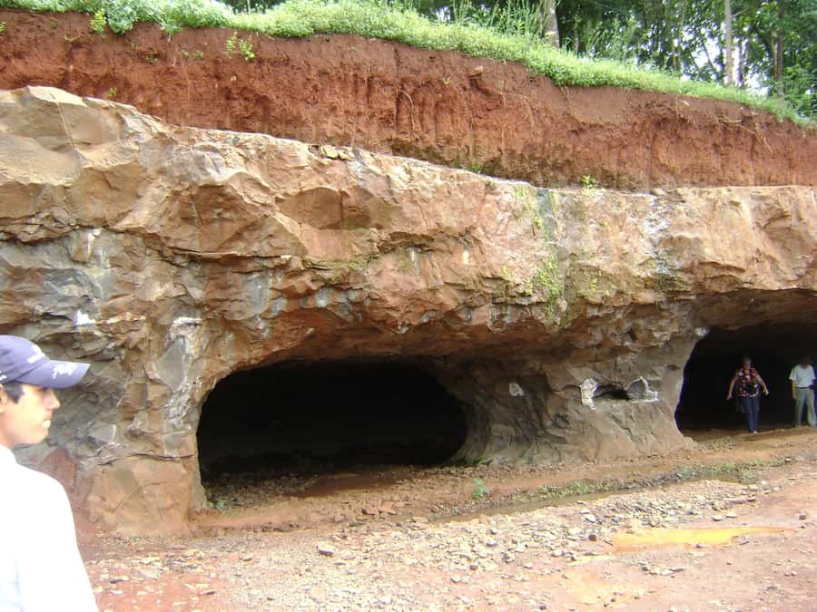 Puerto Iguazu: San Ignacio Mission and Wanda Mines Tour - Yerba Mate Stop: Tour, Tastings, And Buying Local