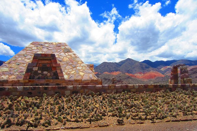 Quebrada de Humahuaca and Purmamarca - Uquía and Humahuaca: Where the Art Tells the Story (Cuzco School)
