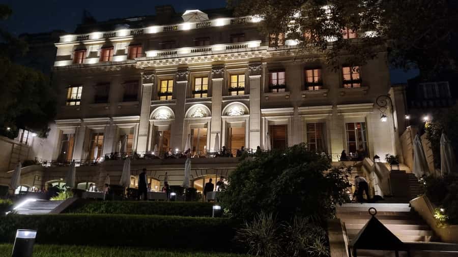 Recoleta Walking Tour and Live Jazz Show - Avenida Alvear and the Embassy Stretch: Where the Architecture Gets Specific