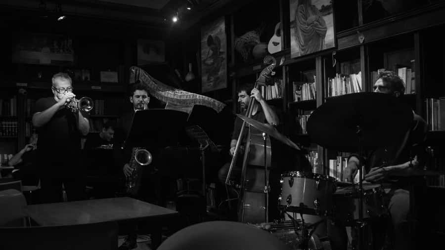 Recoleta Walking Tour and Live Jazz Show - Price and Value: $38 Plus a Small Extra for Jazz Tickets