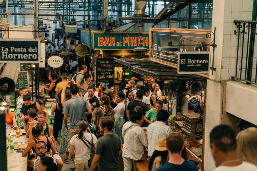 San Telmo: Historical Guided Tour with Street Food & Drinks - El Federal Bar to Start: Aperitif, Energy, and Where the Tour Begins