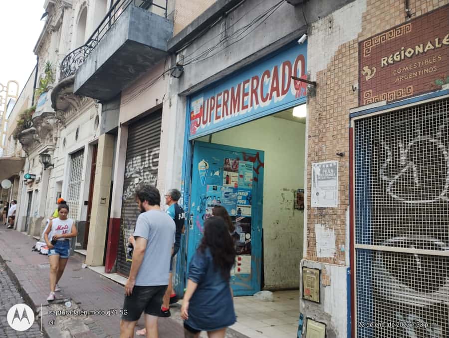 San Telmo Private Guided amazing Walking Tour - Paseo de La Historieta: comics, culture, and a fun end stretch