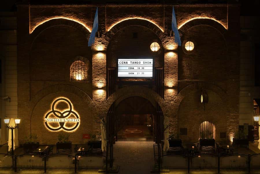 Tango Show at: MichelAngelo - Tango at MichelAngelo in Buenos Aires Province, what the night feels like