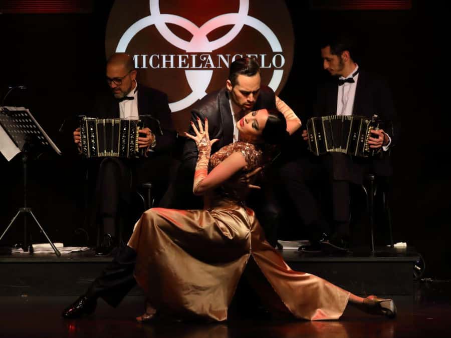 Tango Show at: MichelAngelo - Five tango couples plus a folklore show, why it works for most people