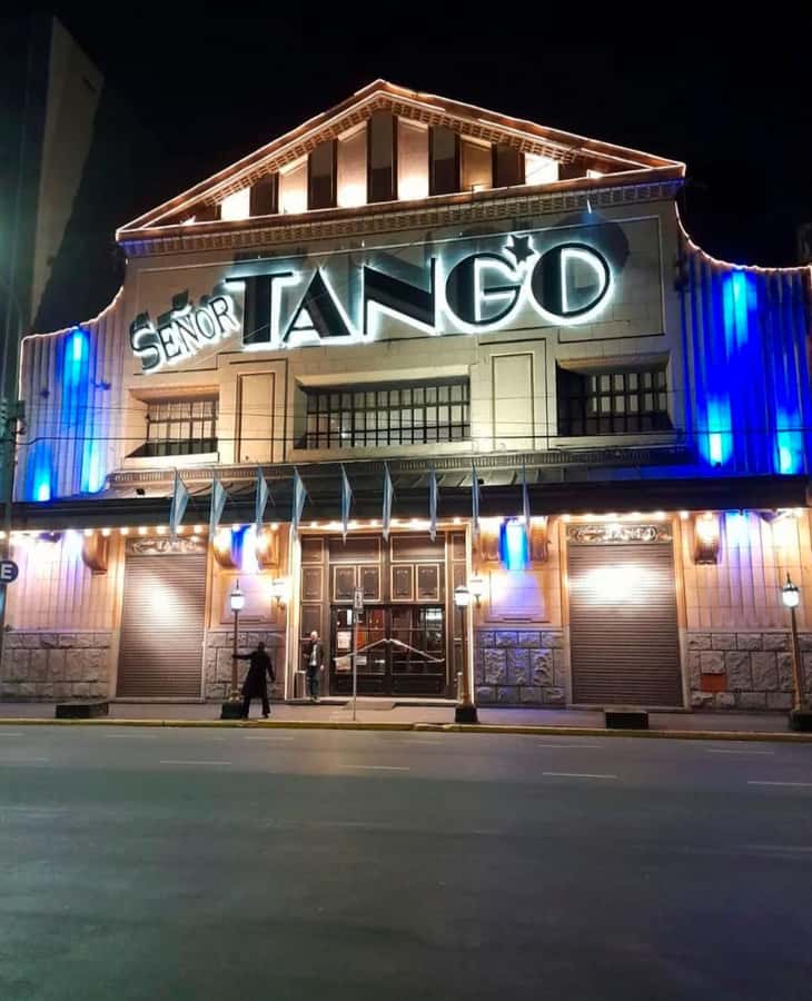 Tango Show at Señor Tango - Inside the Tango House: Live Orchestra and Stagecraft